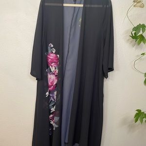 NWOT-Torrid Maxi Chiffon Kimono Sz 1/2X